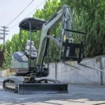 Adjustable Pallet Fork Attachment for 2.5–3 Ton Mini Excavators with Stabilizer Bar — product view 2