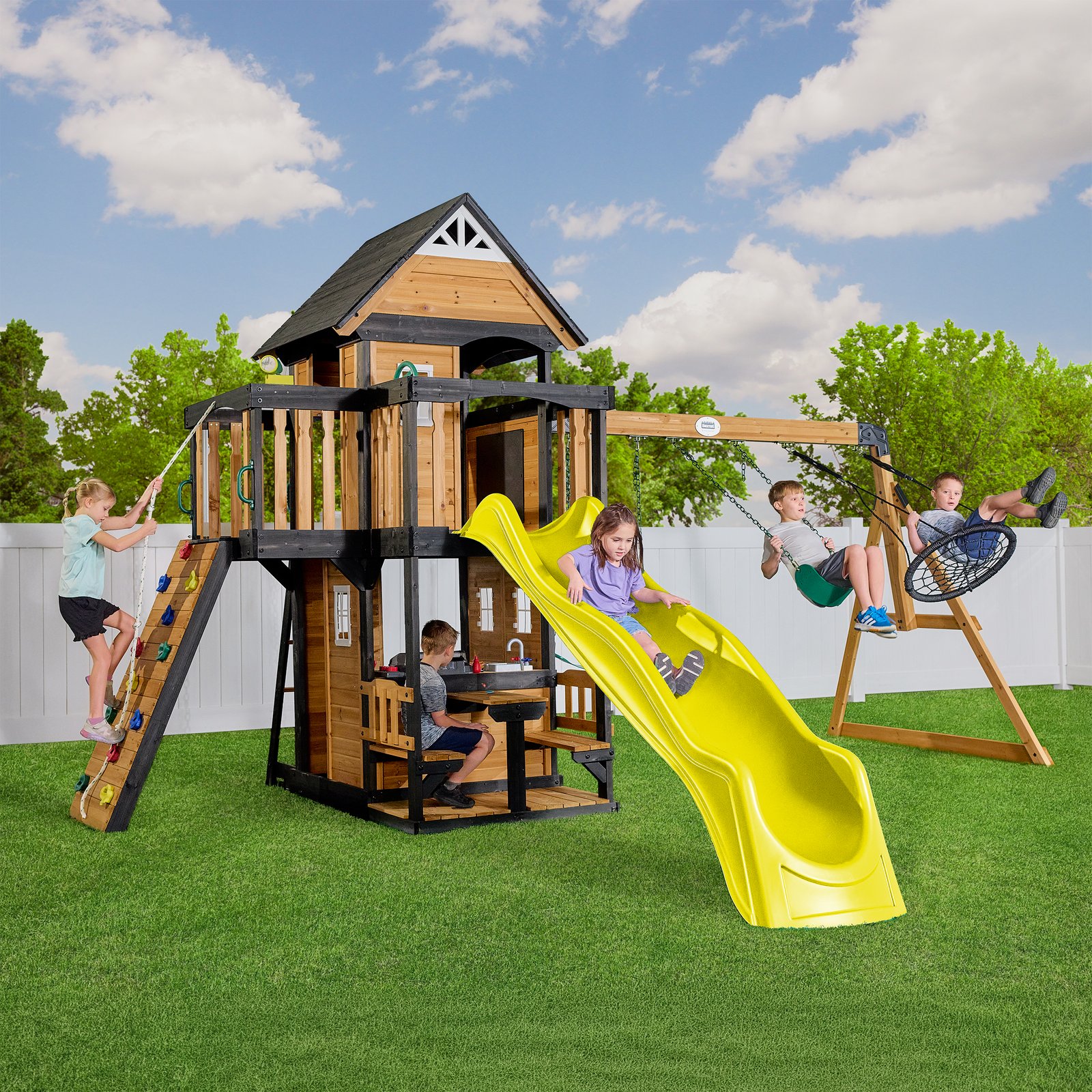 Canyon Creek 2200272B yellow-slide playset — view 1 Backyard Discovery Canyon Creek 2200272B with yellow slide — view 1