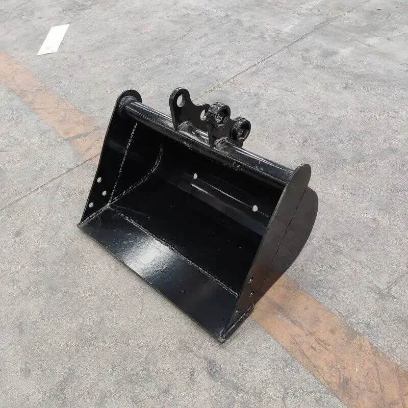 TYPHON 500mm Plain Mud Bucket Attachment for Mini Excavators — view 1 TYPHON 500mm Plain Mud Bucket Attachment for Mini Excavators — product view 1