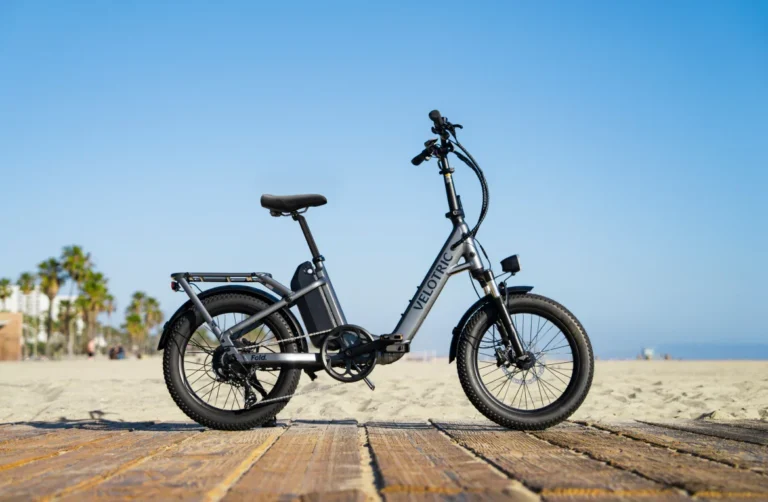 Velotric Fold 1 Premium folding e-bike — product view 3